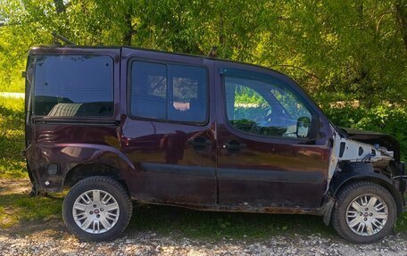 Fiat Doblo I, 2010 год, 150 000 рублей, 2 фотография