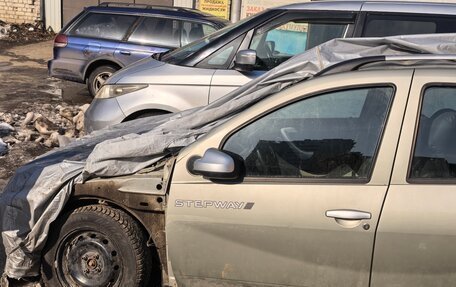 Renault Sandero I, 2014 год, 320 000 рублей, 9 фотография