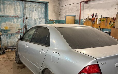 Toyota Corolla, 2003 год, 250 000 рублей, 1 фотография