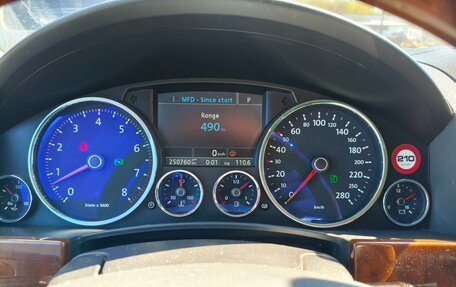 Volkswagen Touareg III, 2007 год, 800 000 рублей, 9 фотография