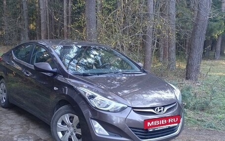 Hyundai Elantra V, 2015 год, 1 150 000 рублей, 5 фотография