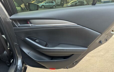 Mazda 6, 2021 год, 2 250 000 рублей, 22 фотография