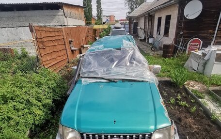 Toyota Land Cruiser Prado 90 рестайлинг, 1996 год, 400 000 рублей, 2 фотография