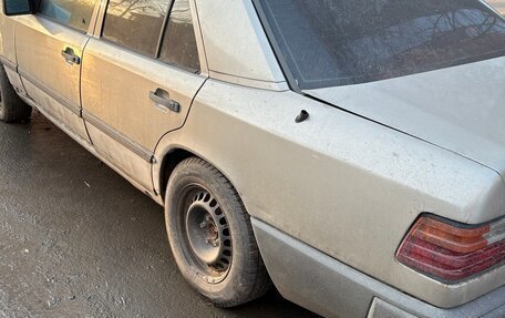 Mercedes-Benz W124, 1985 год, 130 000 рублей, 6 фотография