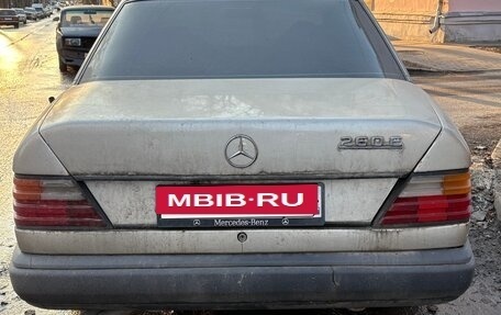 Mercedes-Benz W124, 1985 год, 130 000 рублей, 5 фотография