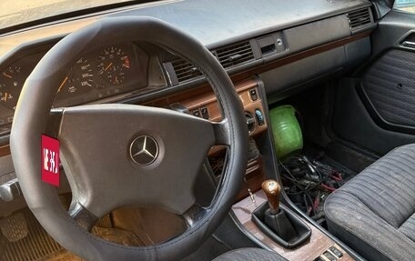 Mercedes-Benz W124, 1985 год, 130 000 рублей, 8 фотография