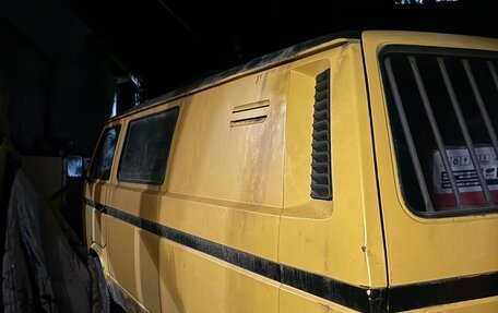 Volkswagen Transporter T3, 1988 год, 148 000 рублей, 2 фотография