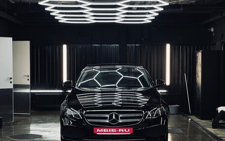 Mercedes-Benz E-Класс, 2017 год, 2 150 000 рублей, 2 фотография