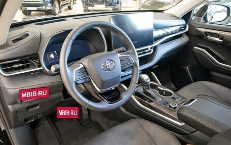 Toyota Highlander, 2026 год, 7 фотография