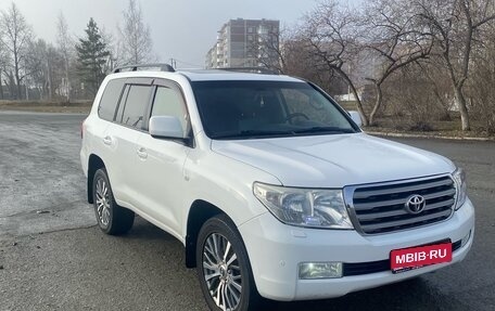 Toyota Land Cruiser 200, 2010 год, 2 770 000 рублей, 1 фотография