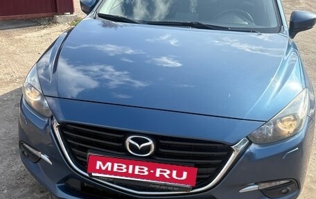 Mazda 3, 2017 год, 1 300 000 рублей, 1 фотография