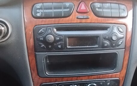 Mercedes-Benz C-Класс, 2000 год, 280 000 рублей, 6 фотография