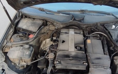 Mercedes-Benz C-Класс, 2000 год, 280 000 рублей, 12 фотография