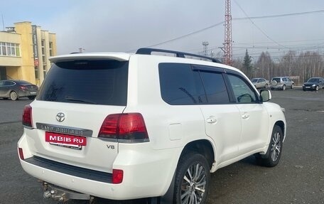 Toyota Land Cruiser 200, 2010 год, 2 770 000 рублей, 6 фотография