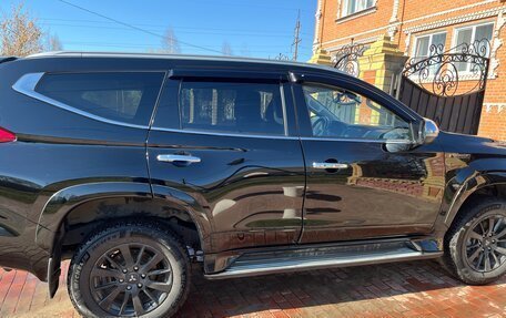 Mitsubishi Pajero Sport III рестайлинг, 2019 год, 3 100 000 рублей, 3 фотография