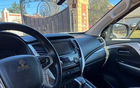 Mitsubishi Pajero Sport III рестайлинг, 2019 год, 3 100 000 рублей, 14 фотография