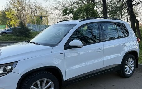 Volkswagen Tiguan I, 2015 год, 1 250 000 рублей, 2 фотография