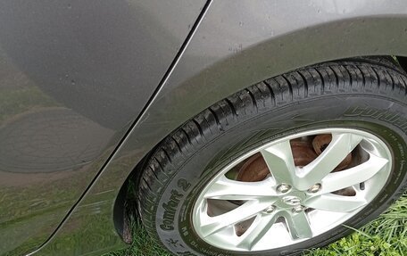 Hyundai Solaris II рестайлинг, 2013 год, 1 000 000 рублей, 10 фотография