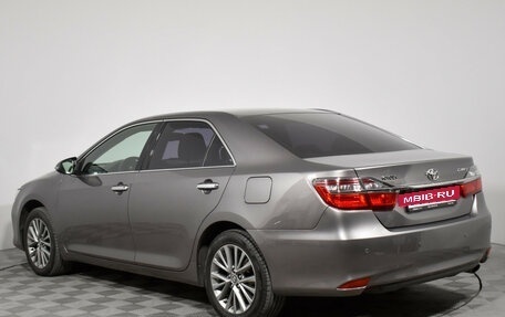 Toyota Camry, 2016 год, 1 990 000 рублей, 7 фотография