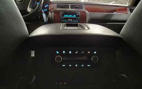 Chevrolet Tahoe III, 2012 год, 2 399 000 рублей, 24 фотография