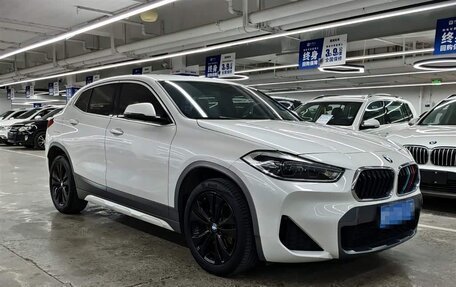 BMW X2, 2021 год, 1 660 000 рублей, 3 фотография
