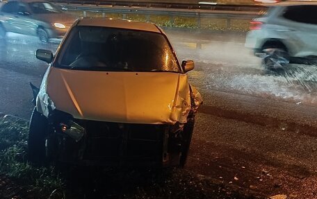 Mazda 323, 2003 год, 75 000 рублей, 2 фотография