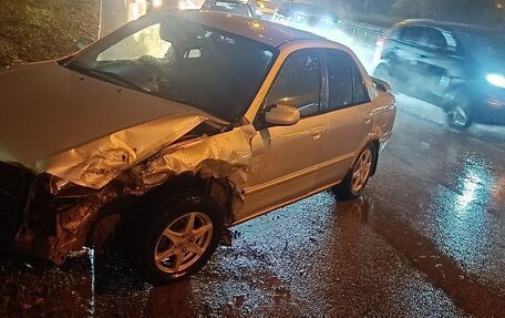 Mazda 323, 2003 год, 75 000 рублей, 5 фотография