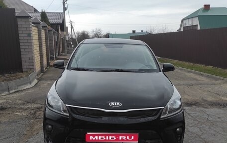 KIA Rio IV, 2017 год, 800 000 рублей, 1 фотография