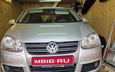 Volkswagen Jetta VI, 2010 год, 700 000 рублей, 1 фотография