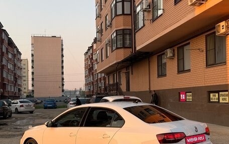 Volkswagen Jetta VI, 2017 год, 1 590 000 рублей, 1 фотография