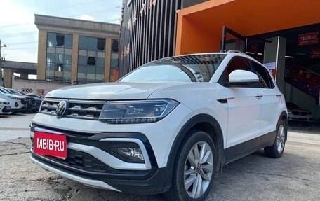 Volkswagen T-Cross I, 2021 год, 1 300 000 рублей, 1 фотография