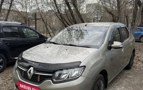 Renault Logan II, 2016 год, 680 000 рублей, 1 фотография