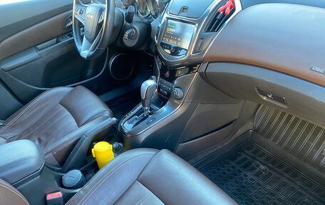 Chevrolet Cruze II, 2012 год, 925 000 рублей, 7 фотография