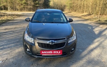 Chevrolet Cruze II, 2012 год, 925 000 рублей, 4 фотография