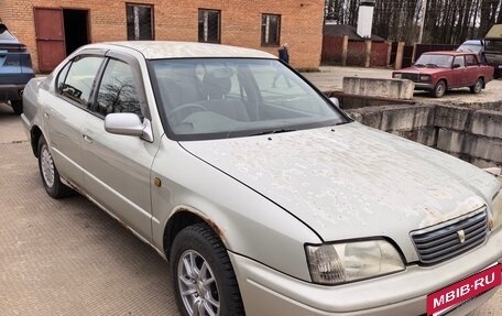 Toyota Camry, 1998 год, 350 000 рублей, 2 фотография