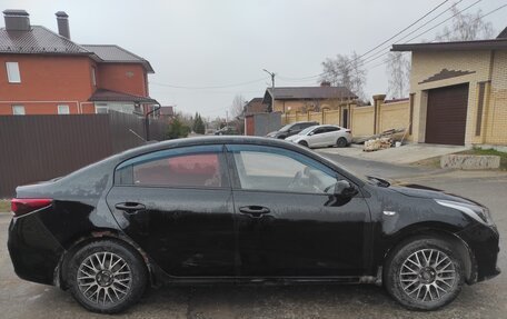 KIA Rio IV, 2017 год, 800 000 рублей, 2 фотография