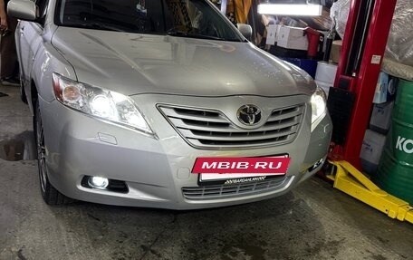 Toyota Camry, 2009 год, 940 000 рублей, 10 фотография