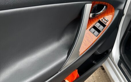 Toyota Camry, 2009 год, 940 000 рублей, 18 фотография