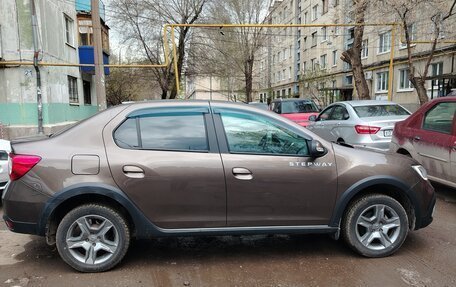 Renault Logan II, 2019 год, 1 070 000 рублей, 3 фотография