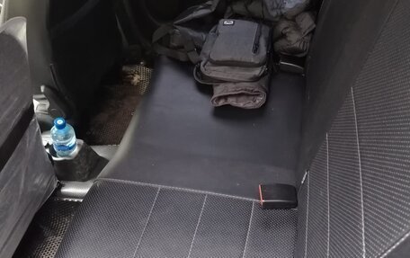 Renault Logan II, 2019 год, 1 070 000 рублей, 8 фотография