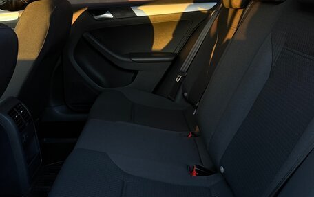 Volkswagen Jetta VI, 2017 год, 1 590 000 рублей, 8 фотография