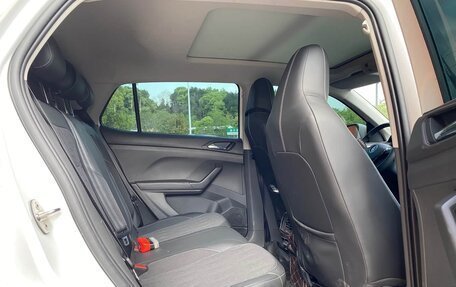 Volkswagen T-Cross I, 2021 год, 1 300 000 рублей, 10 фотография