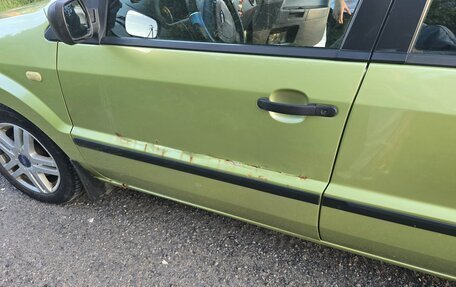 Ford Fusion I, 2005 год, 290 000 рублей, 8 фотография