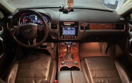 Volkswagen Touareg III, 2013 год, 3 300 000 рублей, 14 фотография