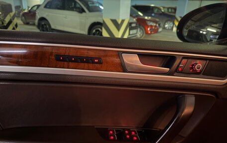 Volkswagen Touareg III, 2013 год, 3 300 000 рублей, 12 фотография