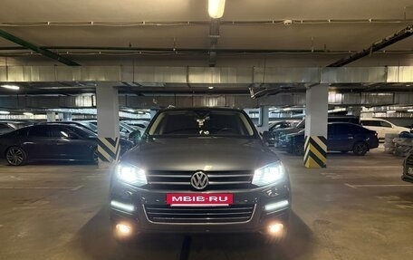 Volkswagen Touareg III, 2013 год, 3 300 000 рублей, 2 фотография