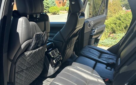 Land Rover Range Rover IV рестайлинг, 2015 год, 4 500 000 рублей, 9 фотография