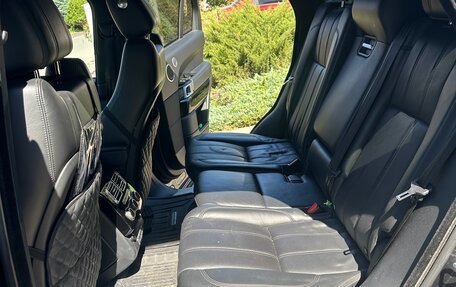 Land Rover Range Rover IV рестайлинг, 2015 год, 4 500 000 рублей, 11 фотография