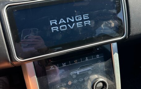 Land Rover Range Rover IV рестайлинг, 2015 год, 4 500 000 рублей, 19 фотография