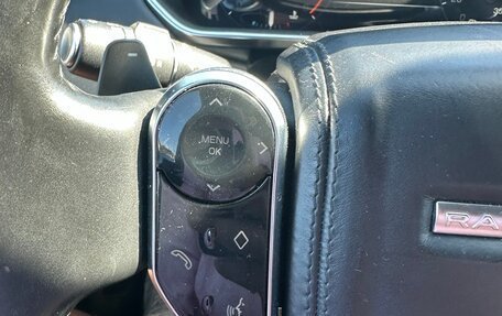 Land Rover Range Rover IV рестайлинг, 2015 год, 4 500 000 рублей, 21 фотография